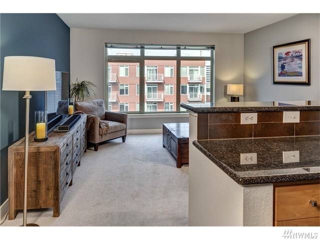 For Sale: 1610 Belmont Ave #507 Seattle, WA 98122