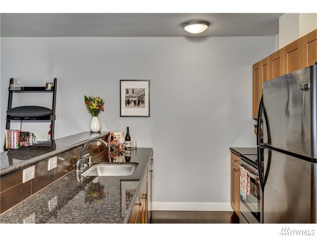 For Sale: 1610 Belmont Ave #507 Seattle, WA 98122