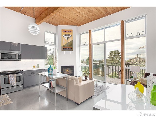For Sale: 1812 19th Ave #216 Seattle, WA 98122