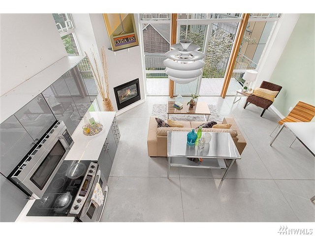 For Sale: 1812 19th Ave #216 Seattle, WA 98122