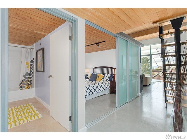 For Sale: 1812 19th Ave #216 Seattle, WA 98122