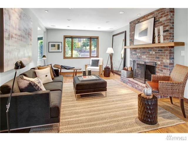 For Sale: 1502 Madrona Dr Seattle, WA 98122