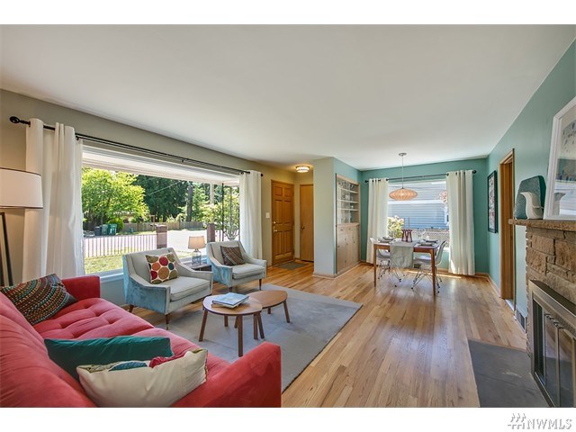 For Sale: 11527 30th Ave NE Seattle, WA 98125