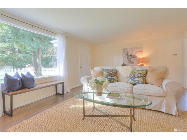 10601 Bagley Ave N #203