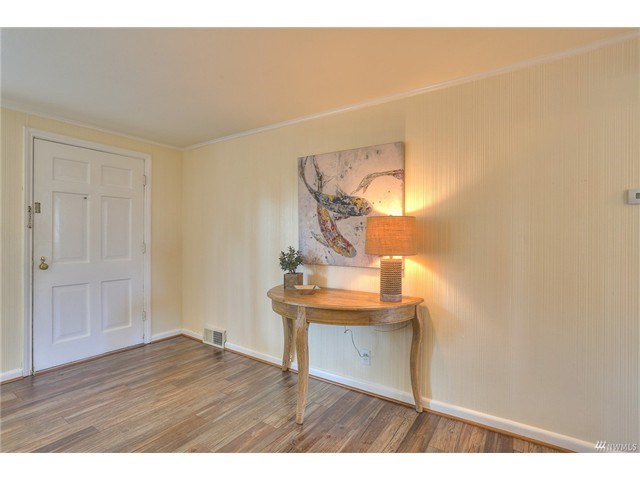 10601 Bagley Ave N #203