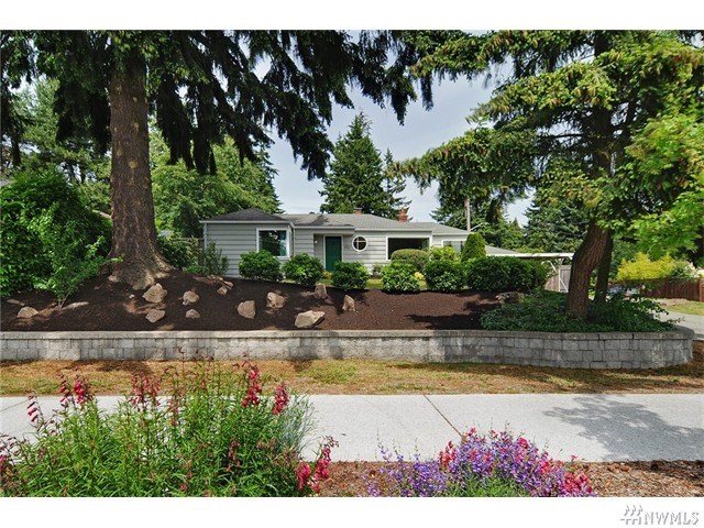 For Sale: 450 N 143rd St Seattle, WA 98133
