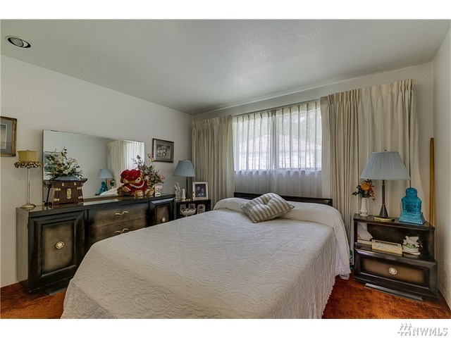 For Sale: 1332 N 150th St Seattle, WA 98133
