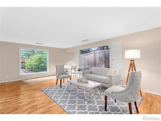 For Sale: 304 N 200th St Seattle, WA 98133