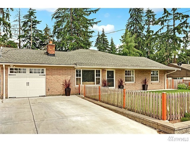 For Sale: 18202 Palatine Ave N Seattle, WA 98133