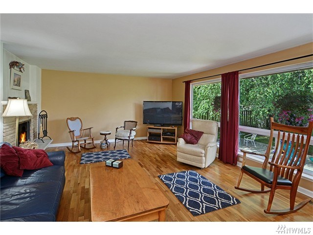 For Sale: 20025 Palatine Ave N Seattle, WA 98133