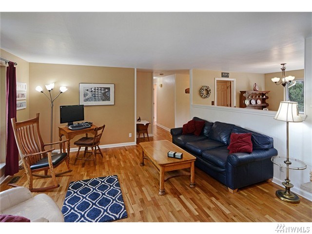 For Sale: 20025 Palatine Ave N Seattle, WA 98133