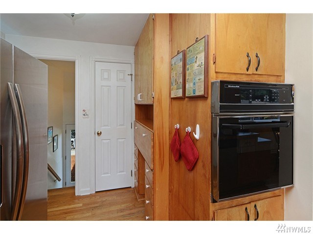 For Sale: 20025 Palatine Ave N Seattle, WA 98133