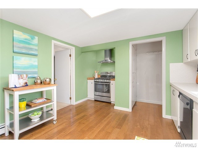 For Sale: 722 N 103rd St Seattle, WA 98133