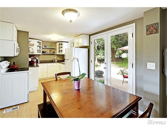 For Sale: 10204 37th Ave SW Seattle, WA 98146