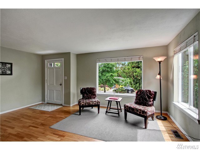 For Sale: 3532 SW Ocean View Dr Seattle, WA 98146