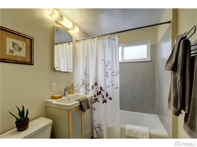 For Sale: 3532 SW Ocean View Dr Seattle, WA 98146