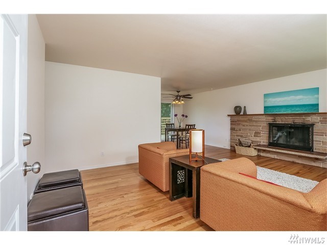 For Sale: 11420 18th Pl SW Seattle, WA 98146