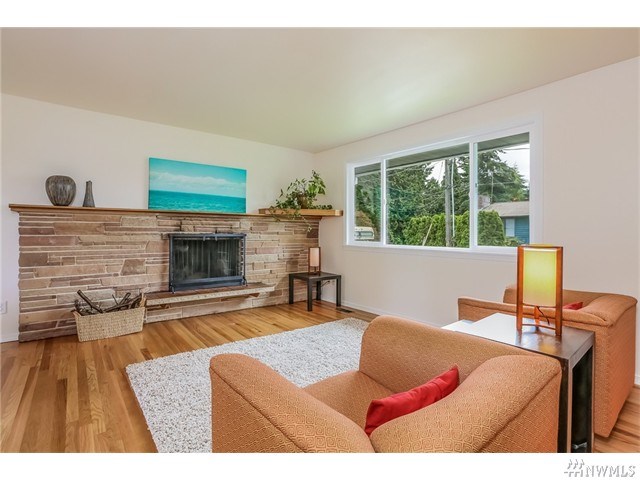 For Sale: 11420 18th Pl SW Seattle, WA 98146