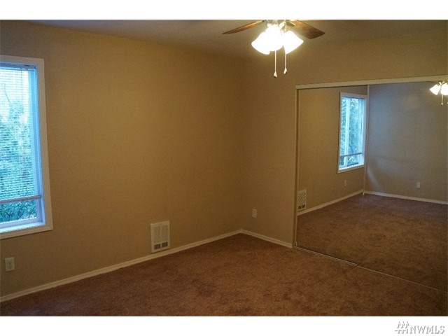 For Sale: 17431 Ambaum Blvd S #A1 Seattle, WA 98148