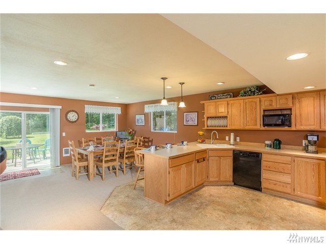 For Sale: 16247 16th Ave SW Seattle, WA 98166