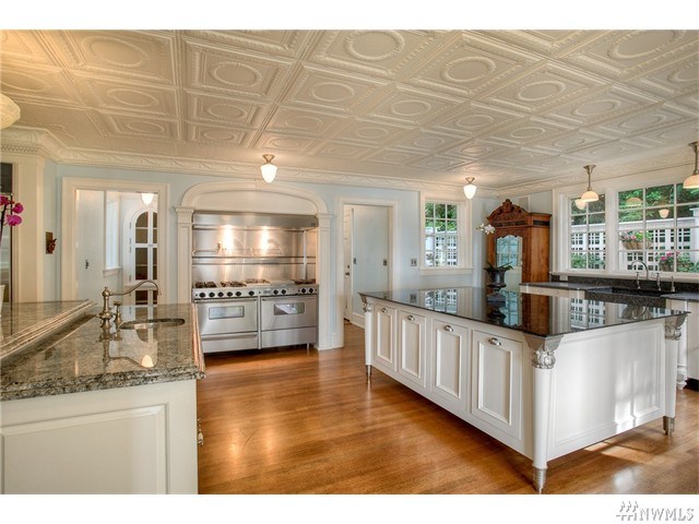 For Sale: 16220 Maplewild Ave SW Seattle, WA 98166