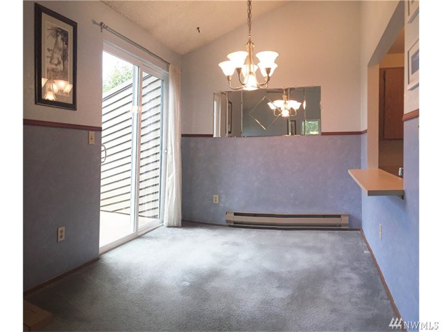 For Sale: 15715 4th Ave S #31 Seattle, WA 98177