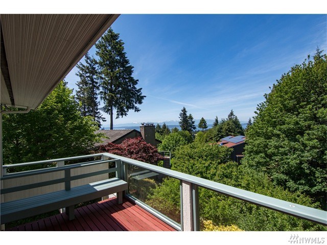 For Sale: 822 NW Innis Arden Dr Seattle, WA 98177