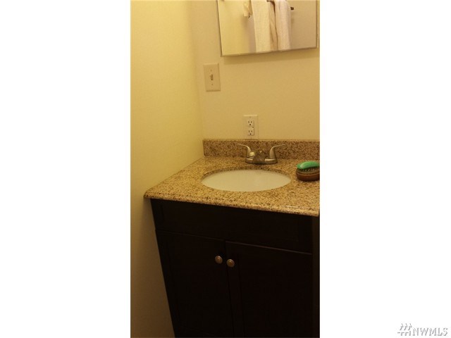 For Sale: 7421 S 116th Pl Seattle, WA 98178