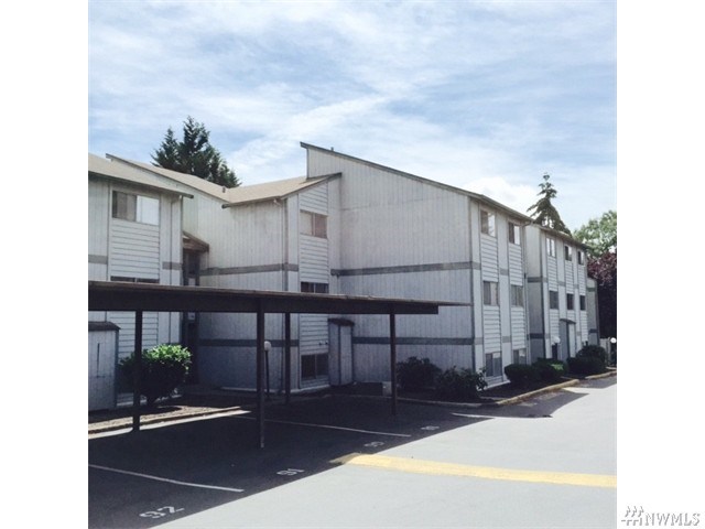 For Sale: 15280 Macadam Rd S #E-205 Seattle, WA 98188