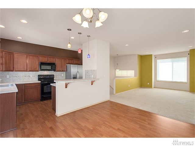 For Sale: 16668 53rd Ave S Seattle, WA 98188
