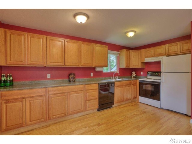 For Sale: 3704 S 164th St Seattle, WA 98188