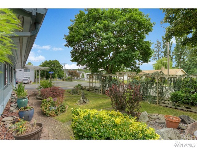 For Sale: 1842 S 260th St Seattle, WA 98198