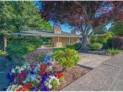 3246 44th Ave W