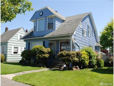 1519 3rd Ave #204