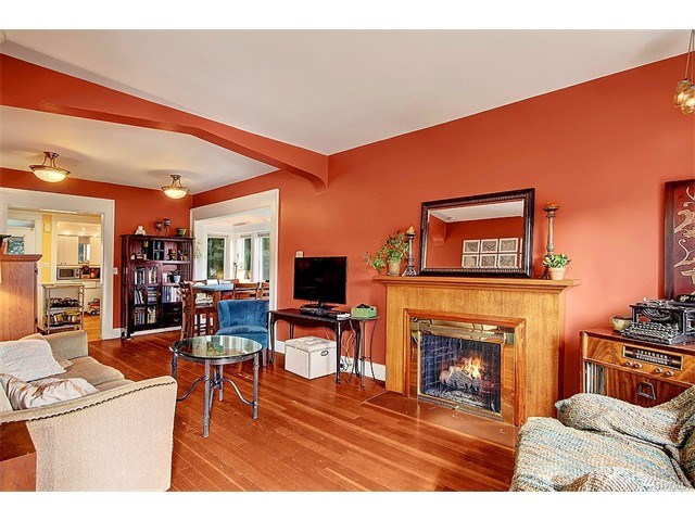 3007 Victor Pl