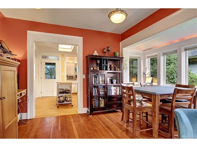 3007 Victor Pl