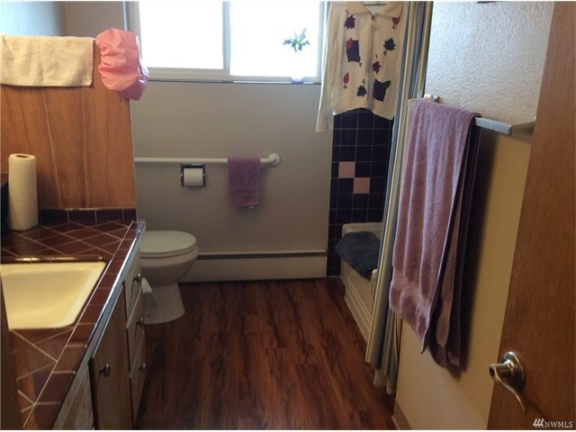 2420 Grand Ave #103