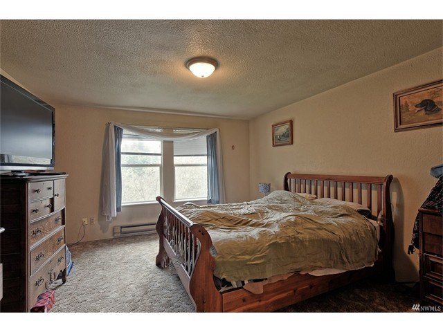 3511 Paradise Bay Rd