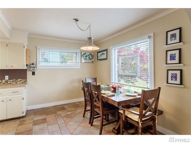 For Sale: 2308 Lowell Rd Everett, WA 98203