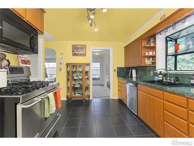 For Sale: 5122 Delaware Ave Everett, WA 98203