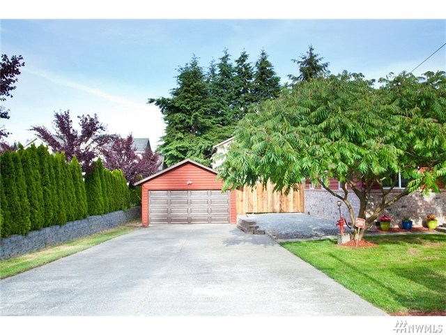 For Sale: 6105 Fleming St Everett, WA 98203