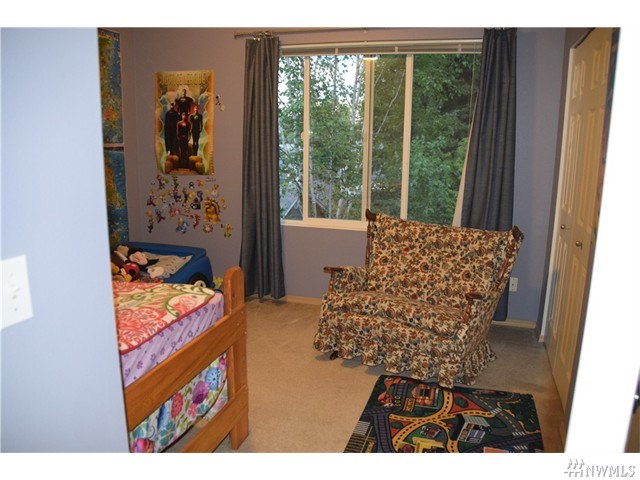For Sale: 10414 Holly Dr #D Everett, WA 98204