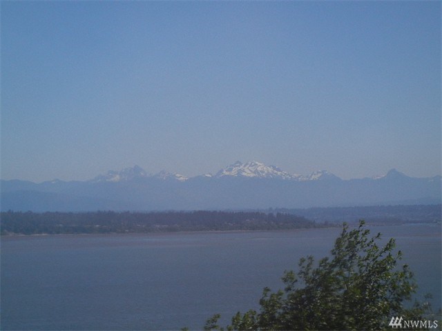 For Sale: 30 F Saratoga Dr Everett, WA 98206