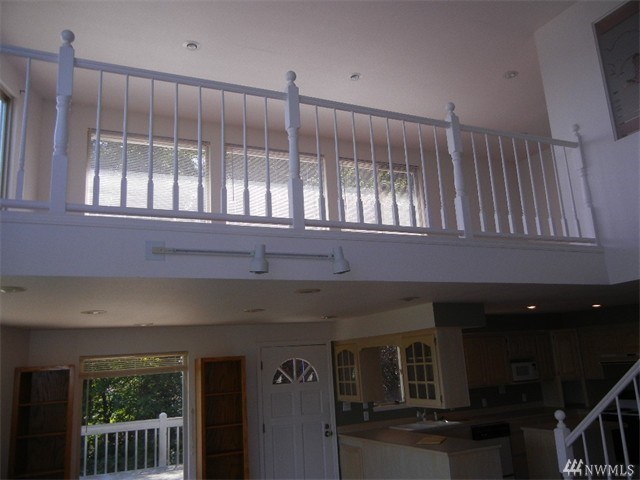 For Sale: 30 F Saratoga Dr Everett, WA 98206