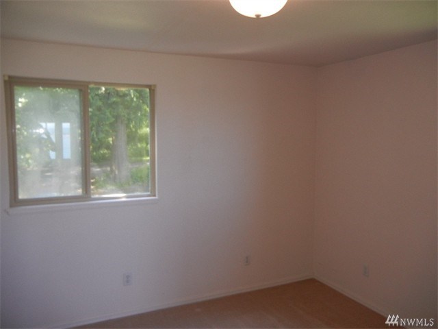 For Sale: 30 F Saratoga Dr Everett, WA 98206
