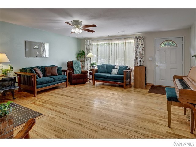 For Sale: 2205 96th Pl SE Everett, WA 98208