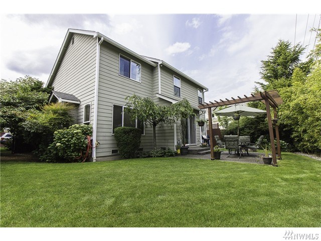 For Sale: 627 107th Pl SE Everett, WA 98208
