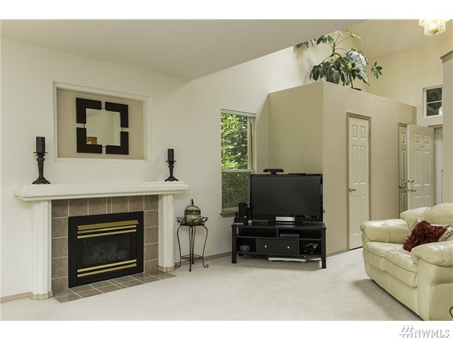 For Sale: 627 107th Pl SE Everett, WA 98208