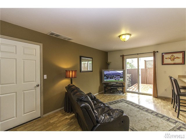 For Sale: 627 107th Pl SE Everett, WA 98208
