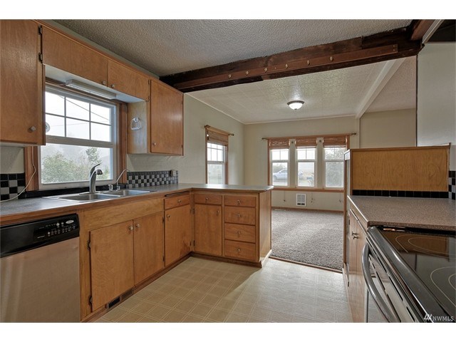 16804 143rd Ave NE